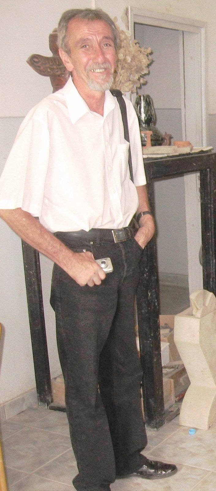 Ion Șinca în atelier